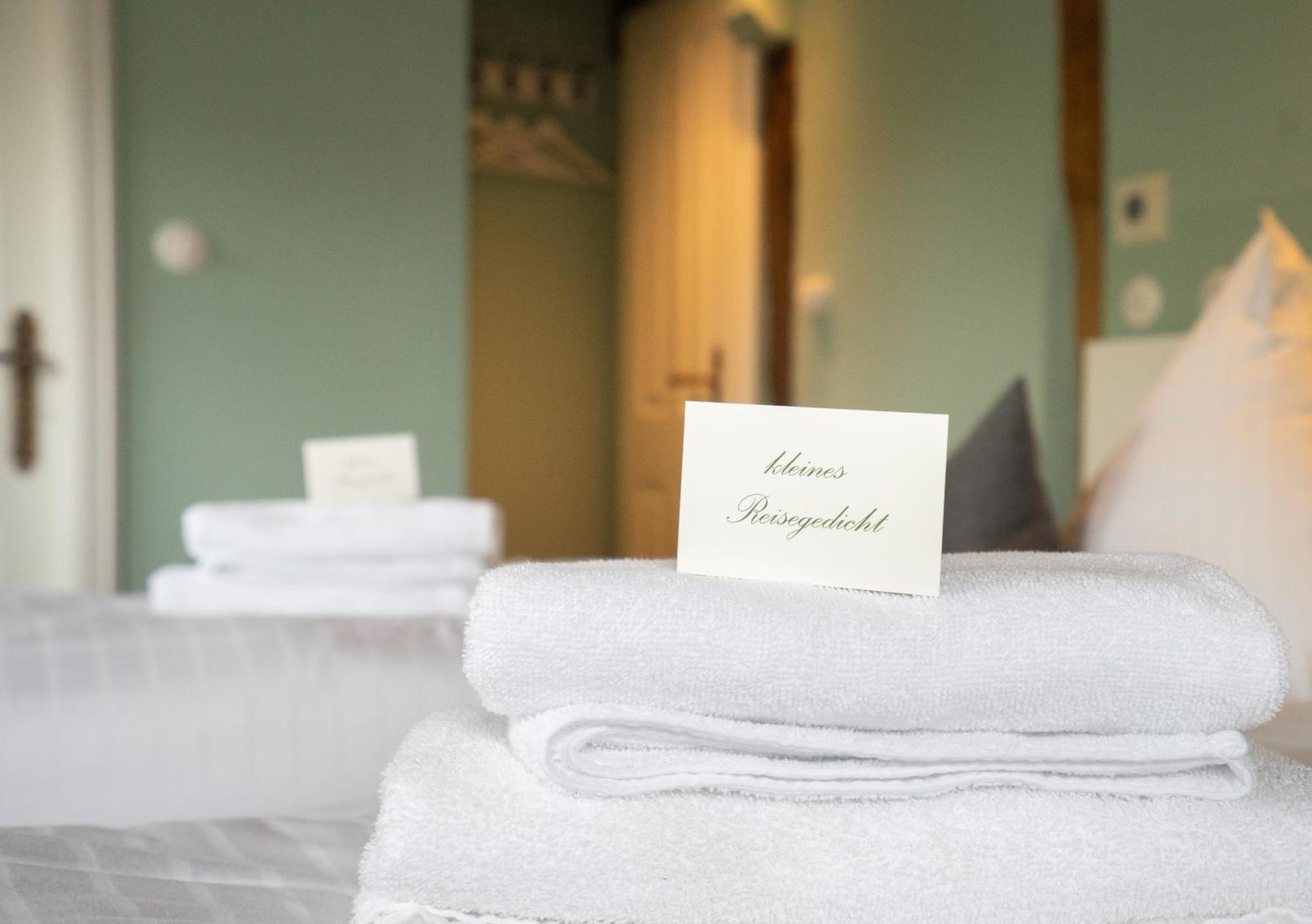 Boutique-Hotel Stadtherberge 韦茨拉尔 外观 照片