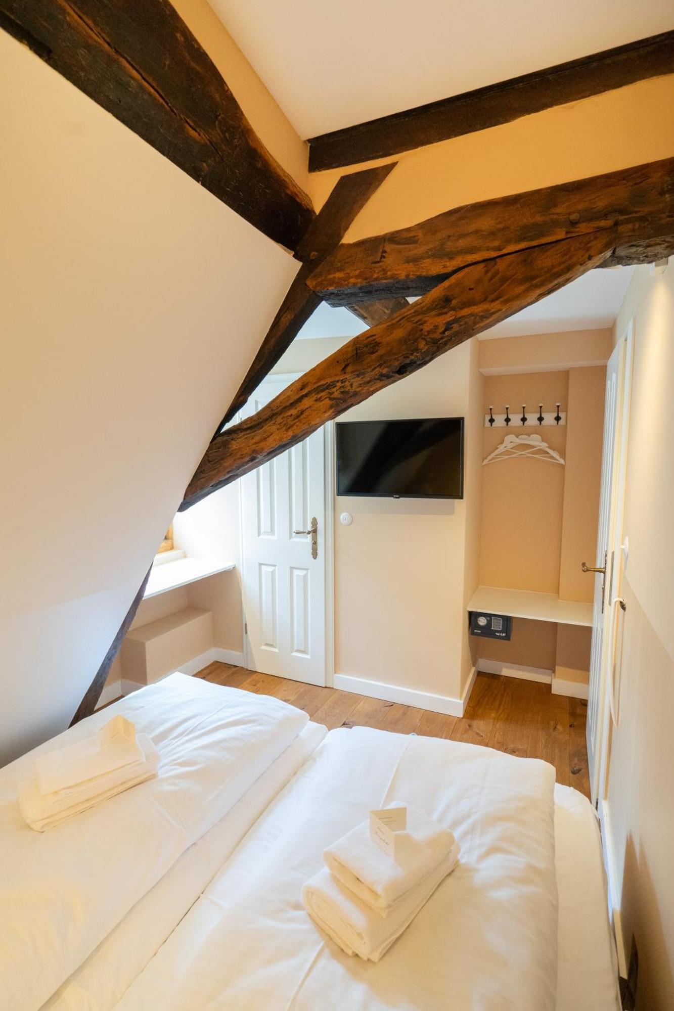 Boutique-Hotel Stadtherberge 韦茨拉尔 外观 照片